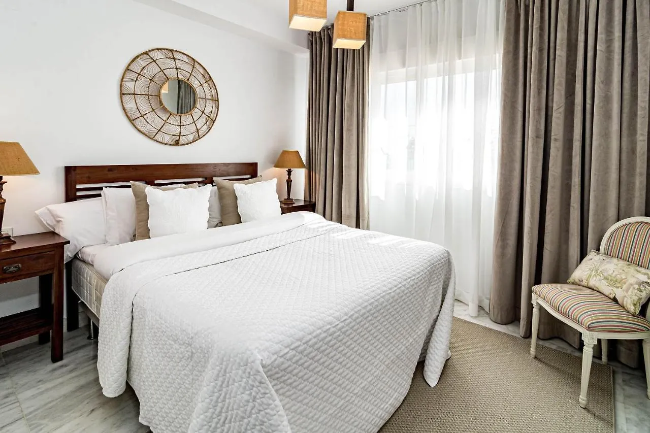 Casa Adelfas I By Roomservices マルベーリャ アパート